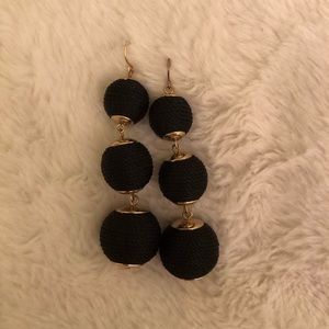 Black and Gold Dangling Earring